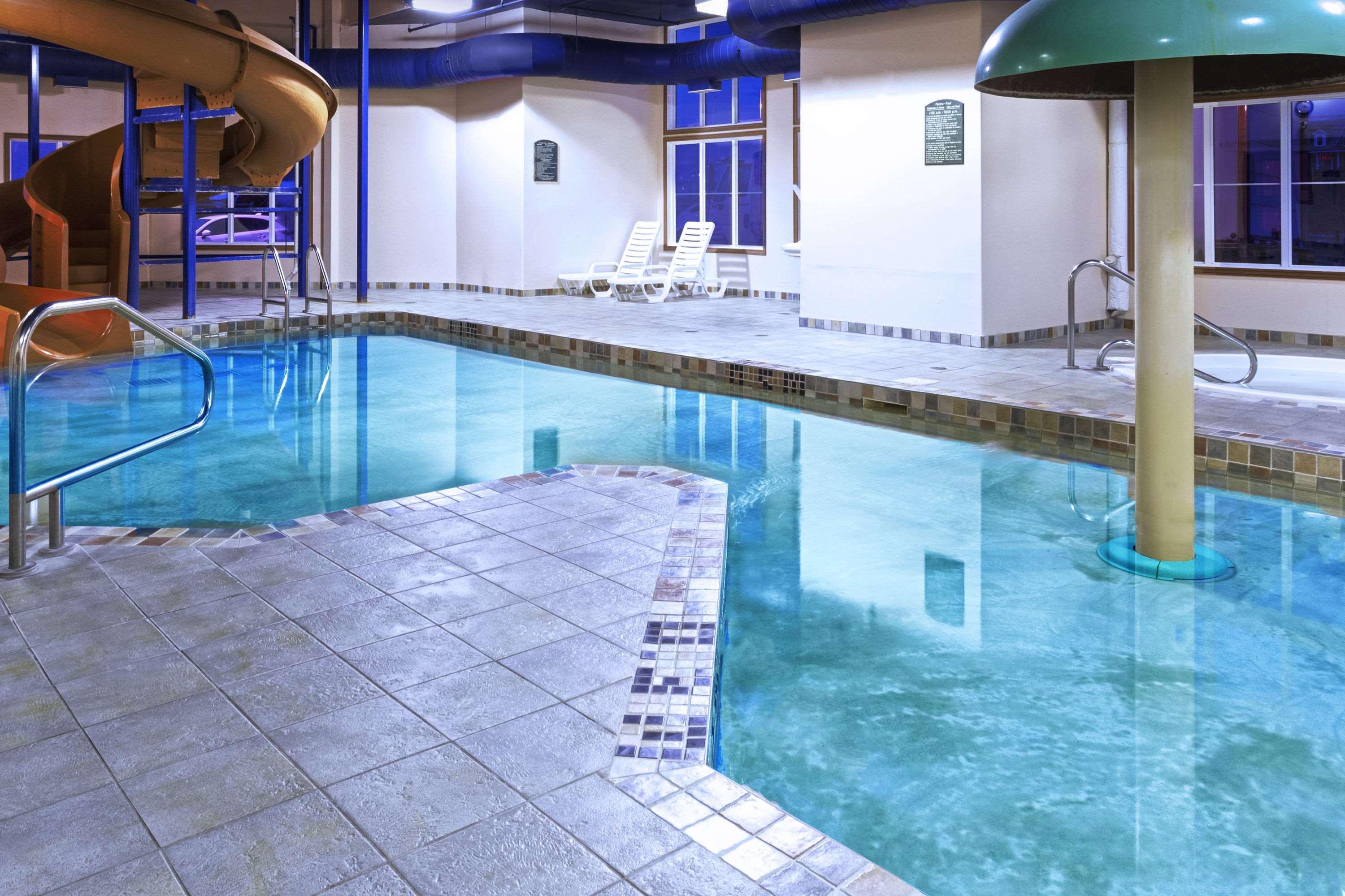 Hotel Super 8 By Wyndham Caraquet Zewnętrze zdjęcie