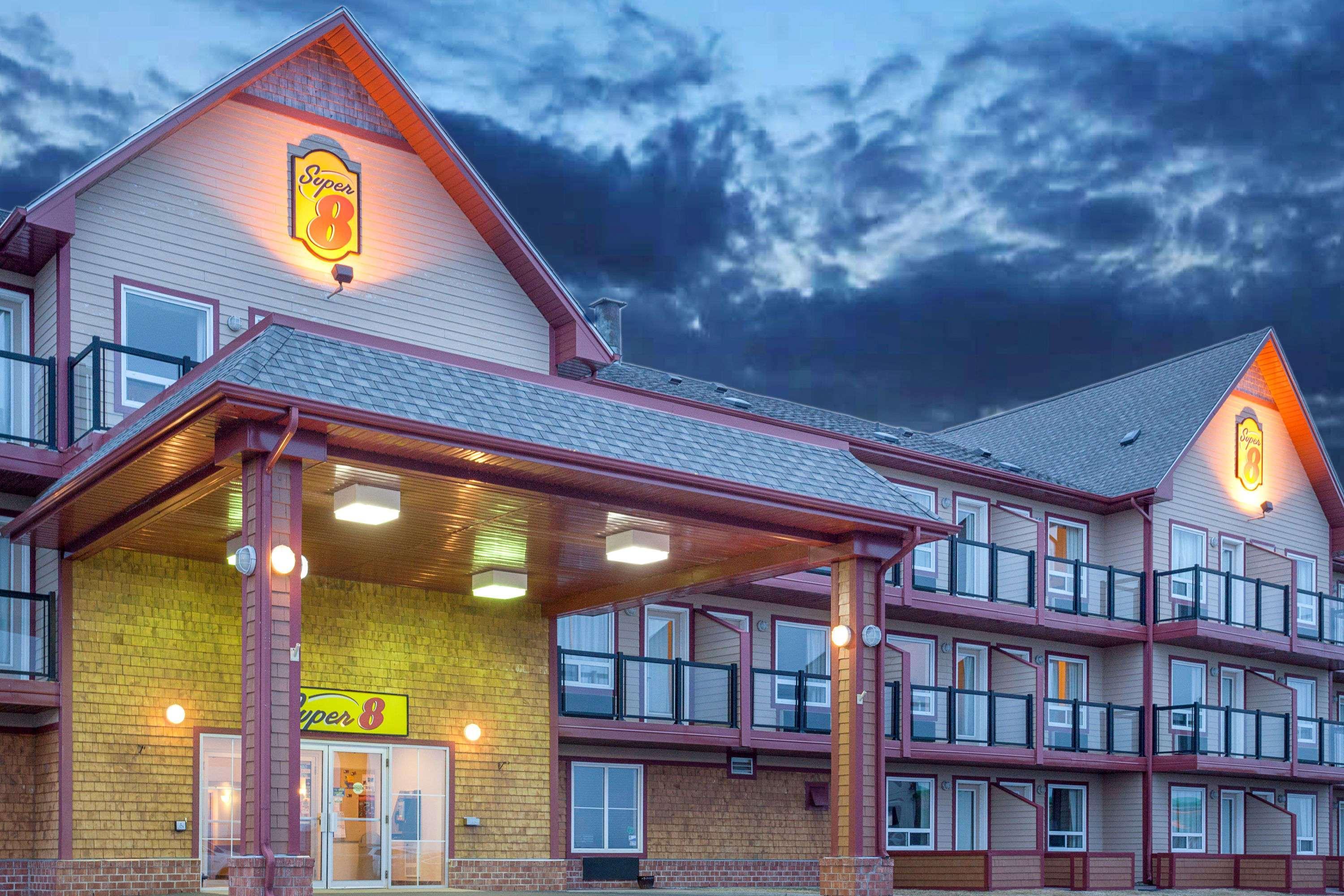 Hotel Super 8 By Wyndham Caraquet Zewnętrze zdjęcie