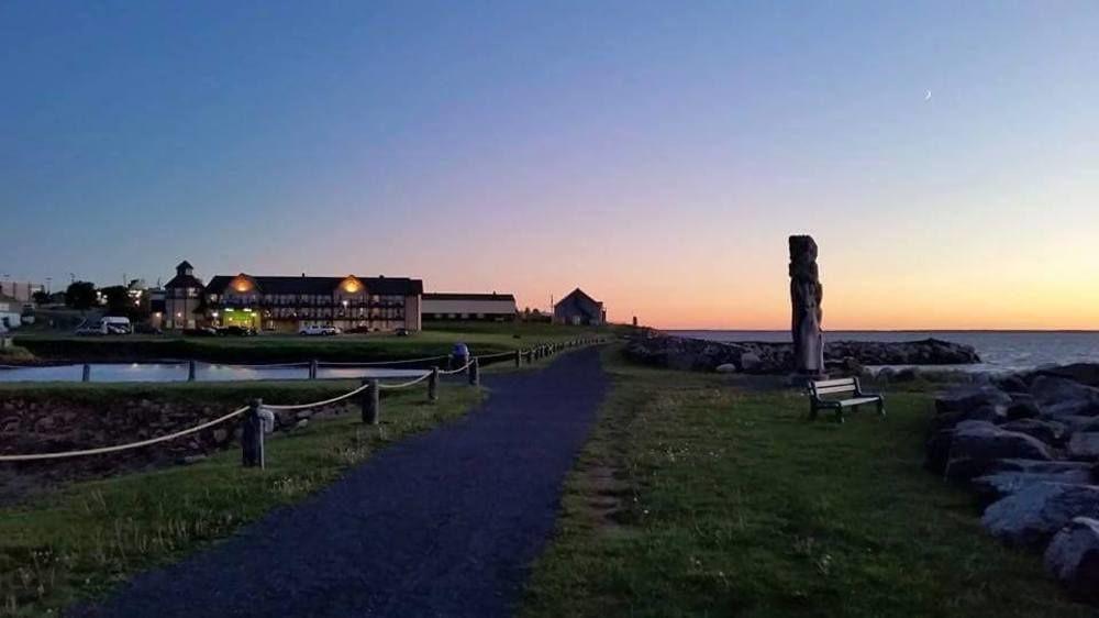 Hotel Super 8 By Wyndham Caraquet Zewnętrze zdjęcie