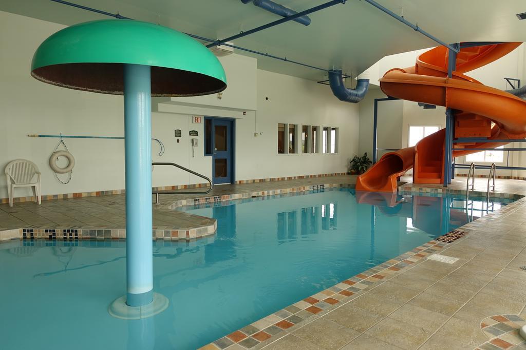 Hotel Super 8 By Wyndham Caraquet Zewnętrze zdjęcie