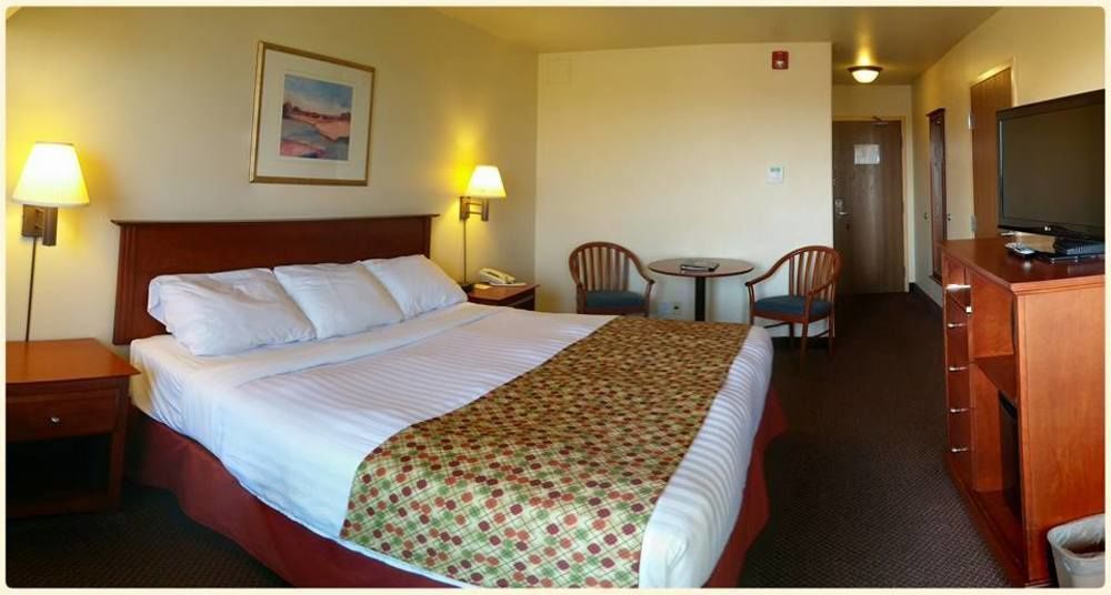 Hotel Super 8 By Wyndham Caraquet Zewnętrze zdjęcie
