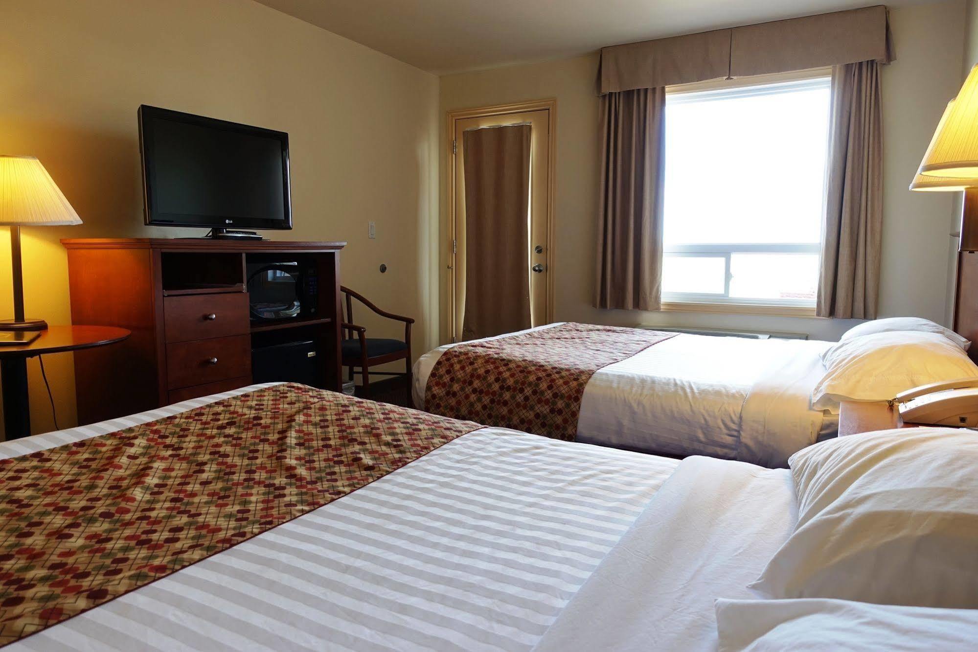 Hotel Super 8 By Wyndham Caraquet Zewnętrze zdjęcie